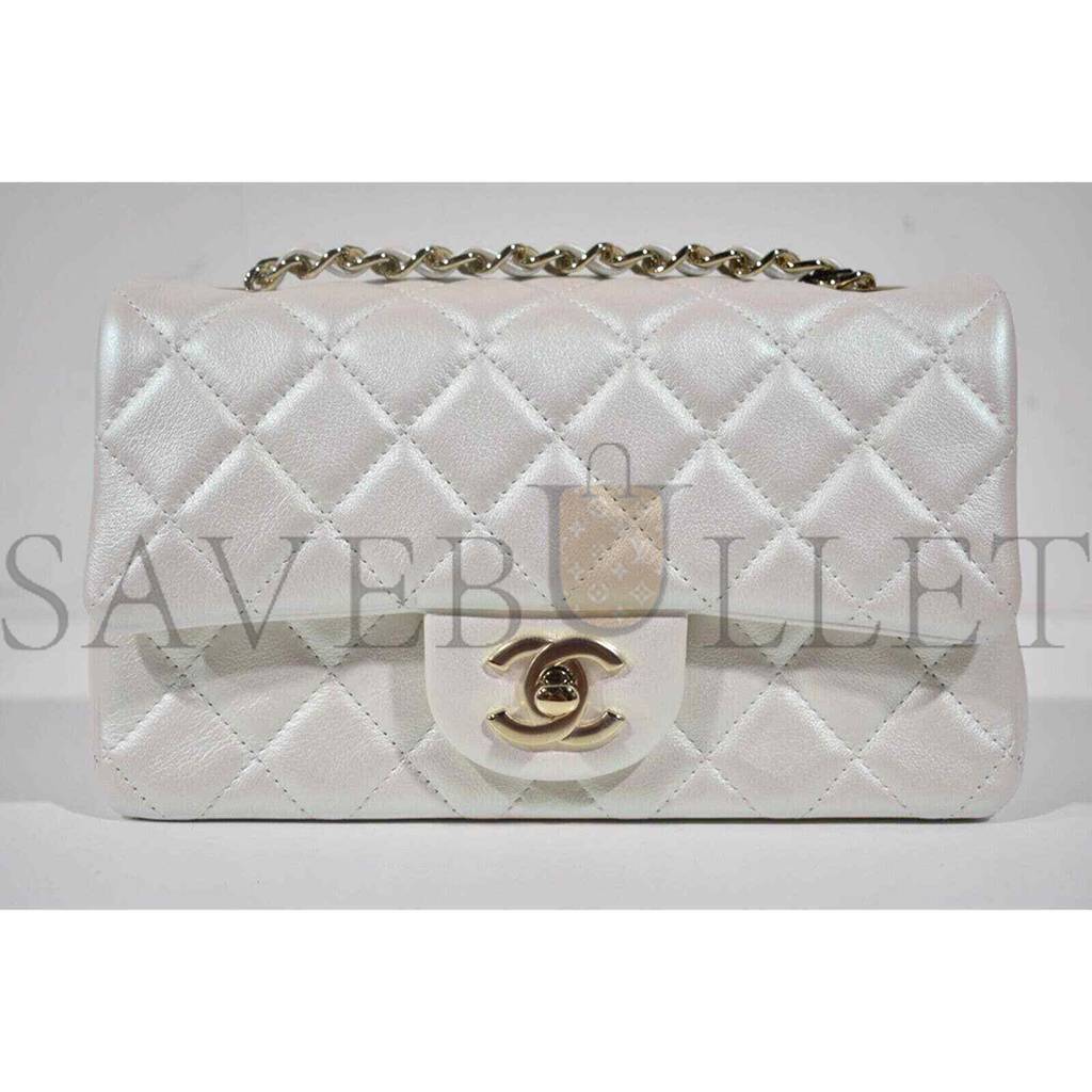 CHANEL  FLAP BAG SILVER HARDWARE  A01112 -Y04059-10601 (25.5*15.5*6.5cm)